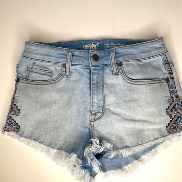 Mossimo High Rise Jean Short Embroidered Bohemian Style - Picture 3 of 16